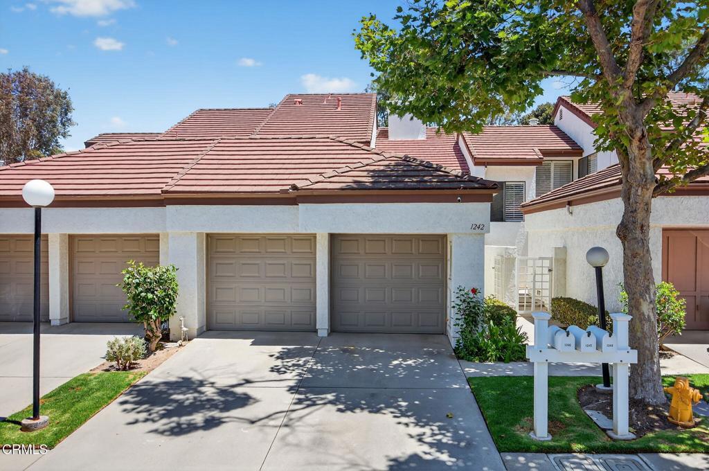 1242 Calle Bonita, Camarillo, California 93012, Estados Unidos