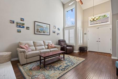 1242 Calle Bonita, Camarillo, California 93012, Estados Unidos