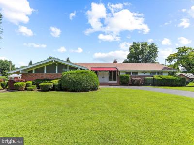 845 Mountain View Road, Waynesboro, Pennsylvania 17268, USA