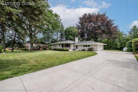 1751 Ansal Drive, RochesterHills, Michigan 48309, Estados Unidos