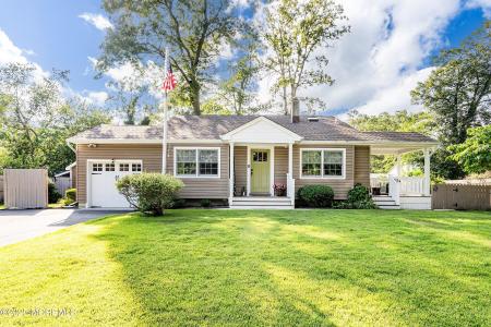 19 Germania Court, Toms River, Nova Jersey 08755, Estados Unidos
