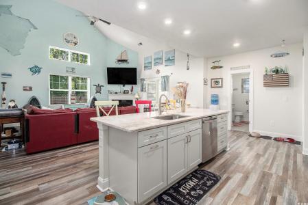 816 17th Ave. N, Surfside Beach, 南卡罗来纳州 29575, 美国