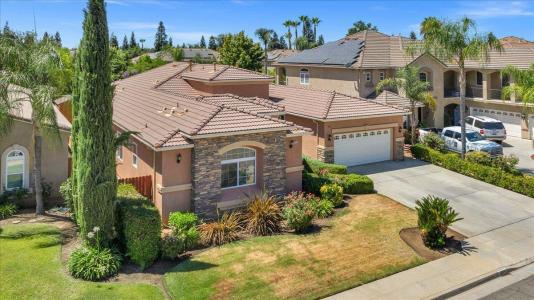 2825 E Quincy Avenue, Fresno, Kalifornia 93720, USA