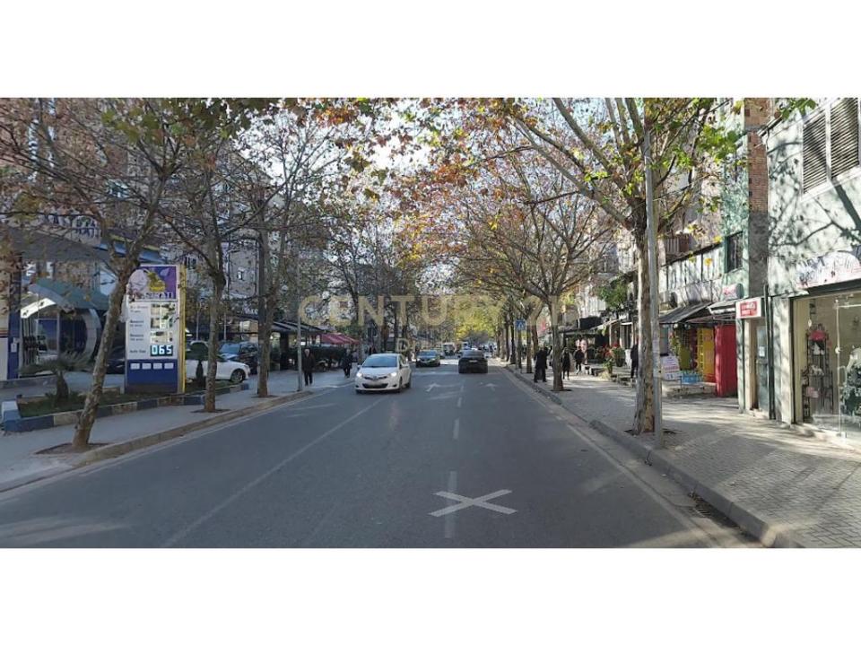 Xhamlliku, Tirana, 알바니아