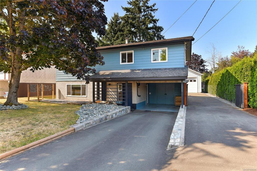 2024 ARDWELL AVE, Sidney, 不列颠哥伦比亚省 V8L 2L4, 加拿大