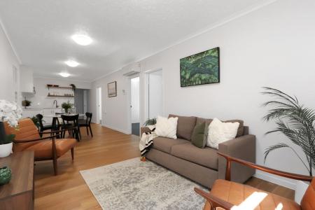 4/42 Philp Street, Hermit Park, QLD 4812, Australia