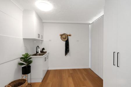 4/42 Philp Street, Hermit Park, QLD 4812, Australia
