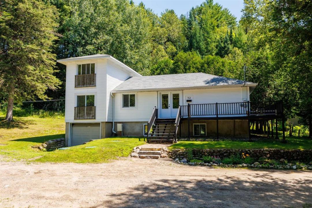 32 Ch. Cleary, Val-des-Monts, Québec J8N 4A1, Canada