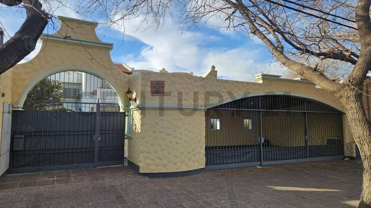 Olascoaga 2415, Ciudad De Mendoza, Mendoza 5500, الأرجنتين