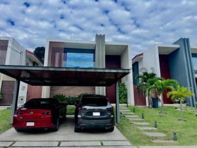Condominio Bosques de la Colina , Norte, Santa Cruz 00001, Bolivia