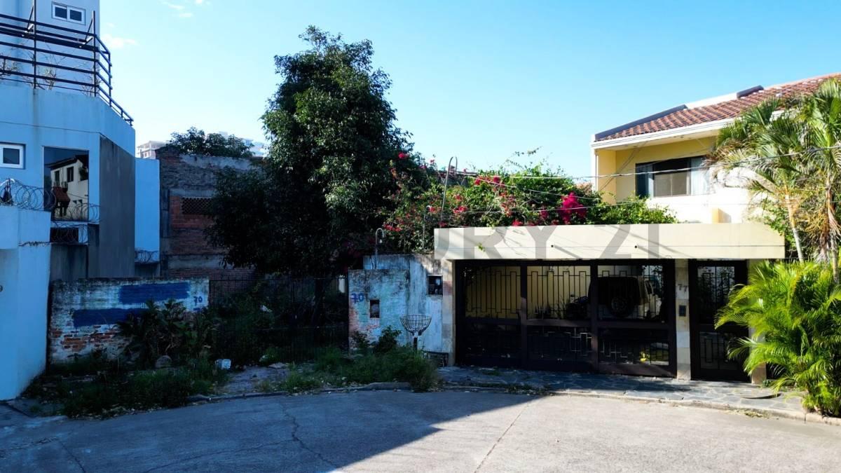 Calle Nataniel Aponte 76, Equipetrol, Santa Cruz 00001, Bolivia