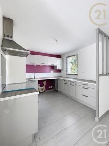 Pringy, Île-de-France 77310, Francia