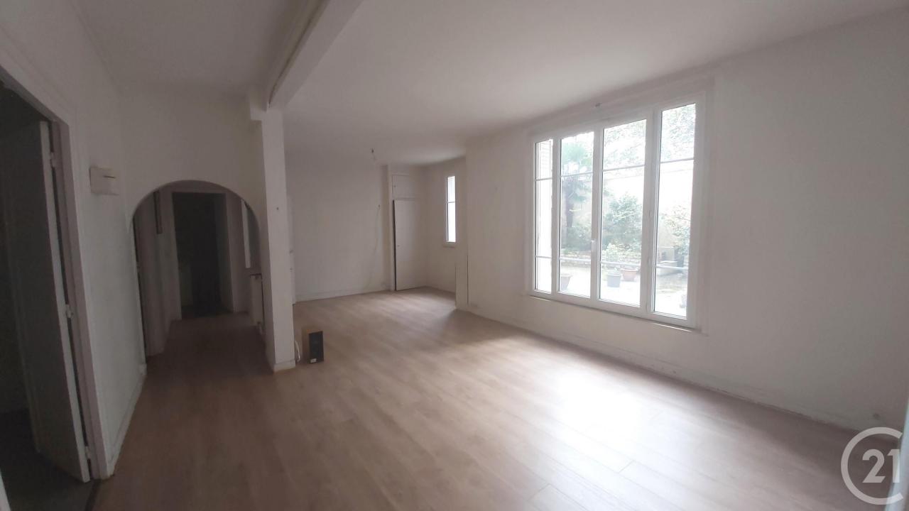St Mande, Île-de-France 94160, Fransa