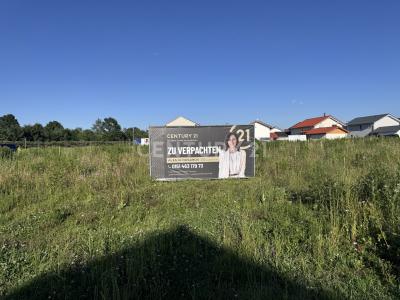 Nußdorferstr. 14, Traunreut, Bayern 83301, Германия