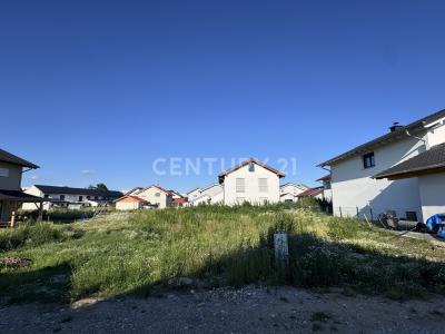 Nußdorferstr. 8, Traunreut, Bayern 83301, Alemania