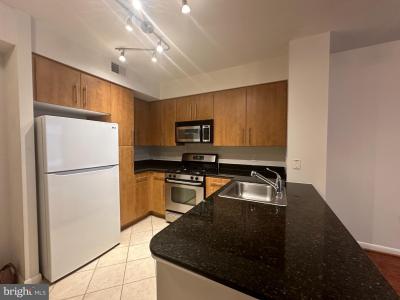1021 Garfield Unit# 403, Arlington, Wirginia 22201, USA