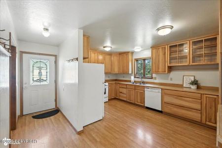 33555 Gas Well Road, Soldotna, Alaska 99669