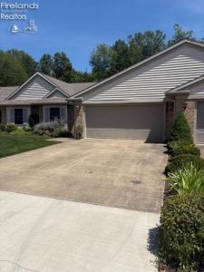 16 White Tail Way, Norwalk, Ohio 44857-2874, USA