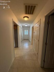 16 White Tail Way, Norwalk, Ohio 44857-2874