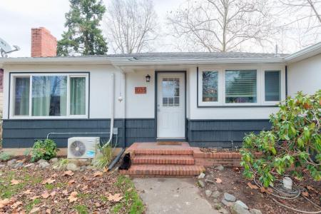 1035 SE Ashley Place, Grants Pass, Oregon 97526, USA