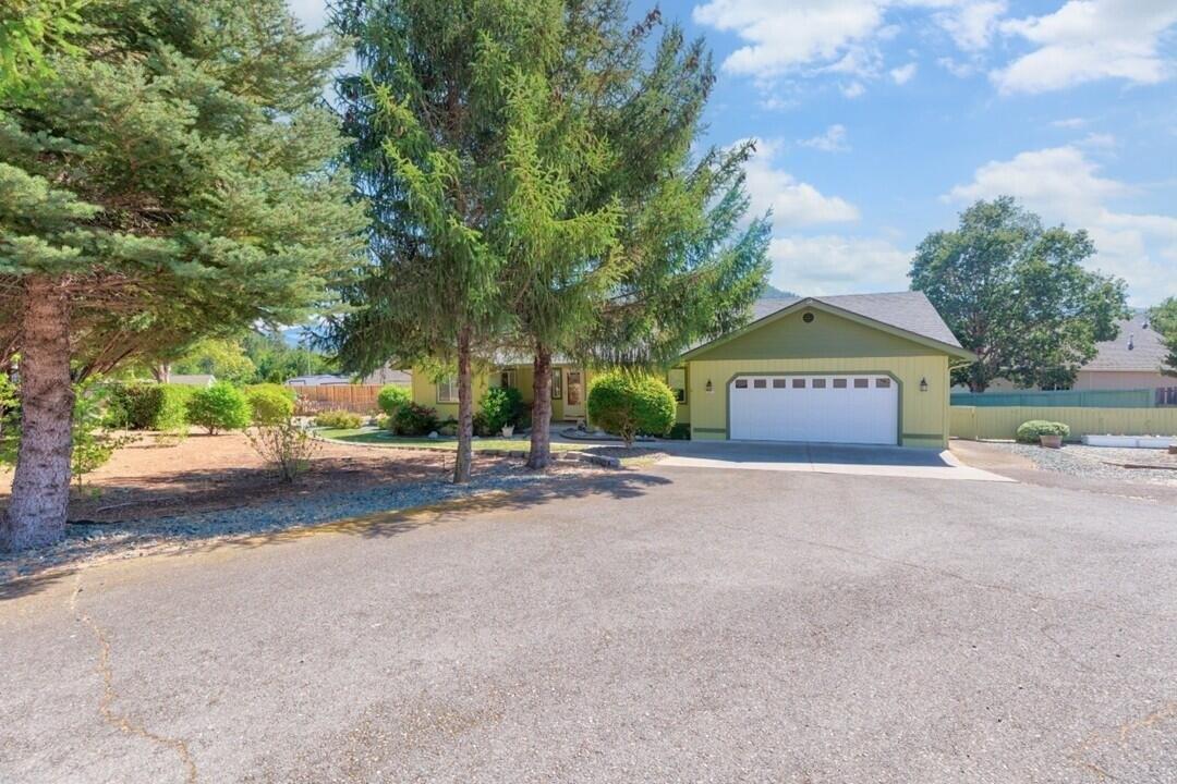 429 Robbins Avenue, Rogue River, Oregon 97537, Estados Unidos