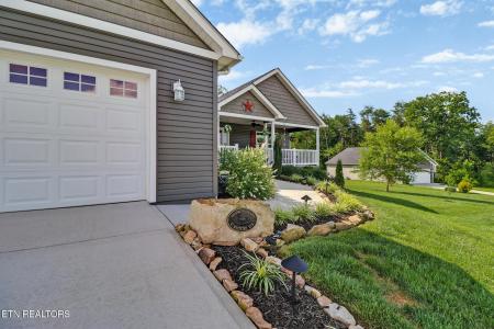 41 Whitetail Run, Crossville, Tennessee 38555, USA