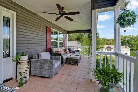 41 Whitetail Run, Crossville, Tennessee 38555, USA