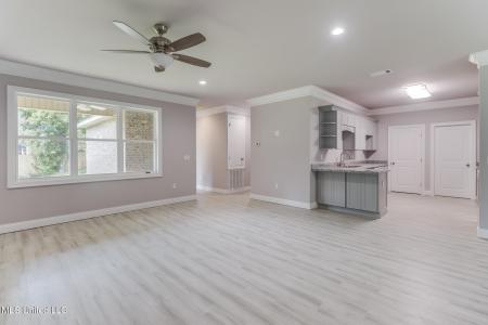 9932 Kahana Street, Diamondhead, Mississippi 39525, USA