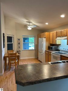 3834 Creekside Drive, Traverse City, Michigan 49684, USA