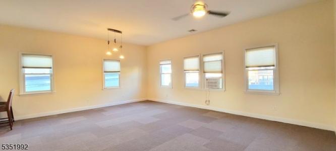340 Bloomfield Ave #A, Caldwell Boro Twp., NJ 07006, USA