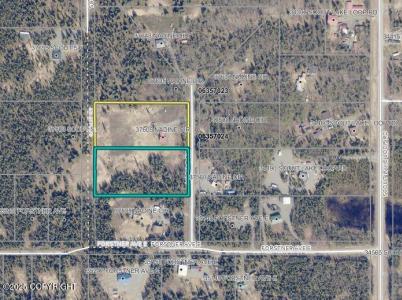 37605 Nadine Circle, Sterling, Alaska 99672, USA