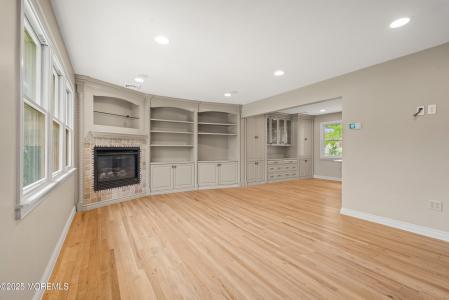 712 Carol Avenue, Oakhurst, New Jersey 07755