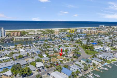 11130 3rd St E, Treasure Island, Flórida 33706, Estados Unidos
