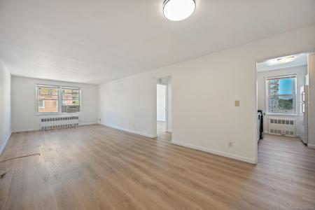 39 Glenbrook Road APT 5Y, Stamford, Connecticut 06902, USA