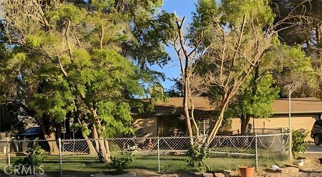 31277 Sage Street, Lucerne Valley, Kalifornia 92356, USA