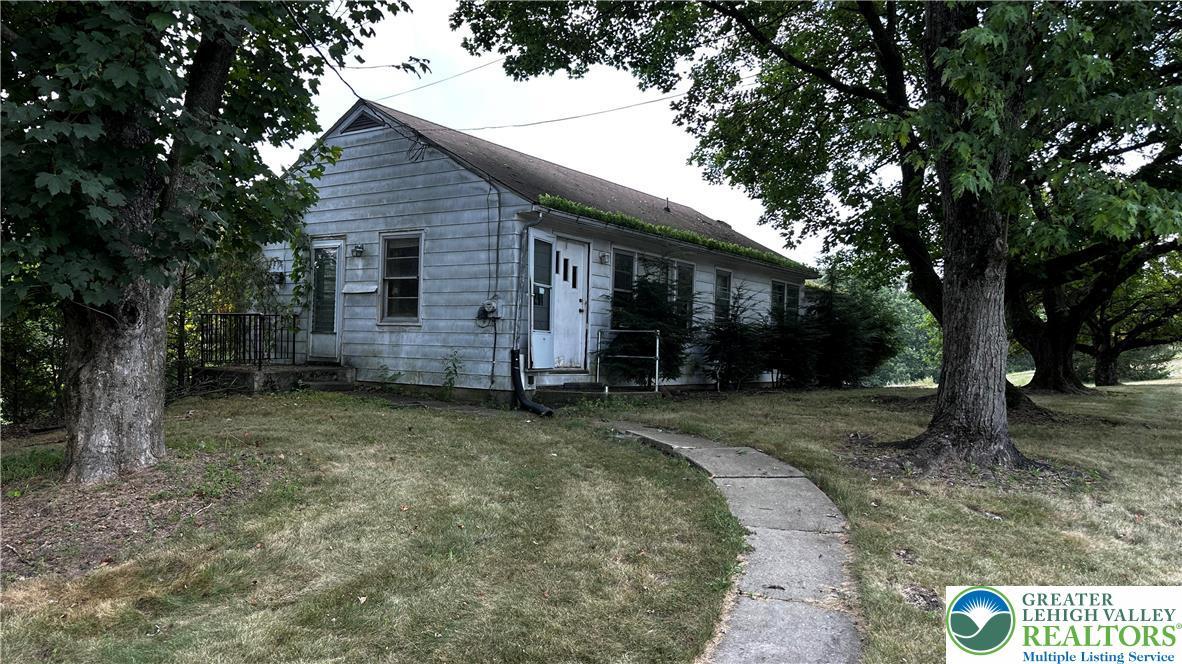 3741 Weidasville Road, Lowhill Twp, Pennsylvania 18078