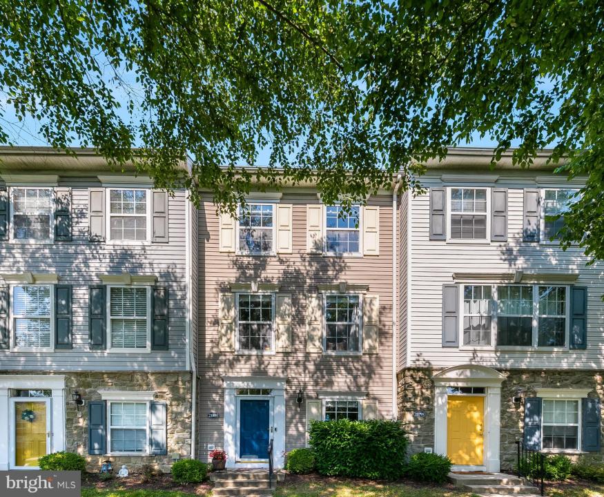 21800 Flanders Court, Ashburn, וירג'יניה 20147, ארצות הברית של אמריקה