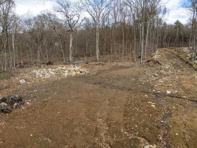 98 - 100 Meadow Rd, Bolton, Massachusetts 01740, Estados Unidos