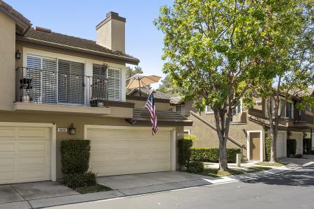 8008 E. Snapdragon Lane, Anaheim Hills, California 92808, USA