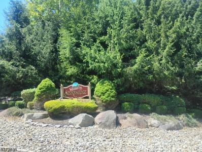 7 Stonehedge Drive, Hardyston Township, NJ 07460, USA