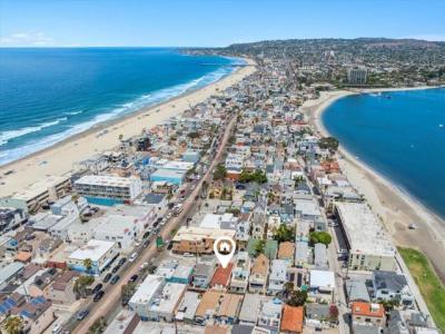 814 Pismo Ct., San Diego, California 92109, USA