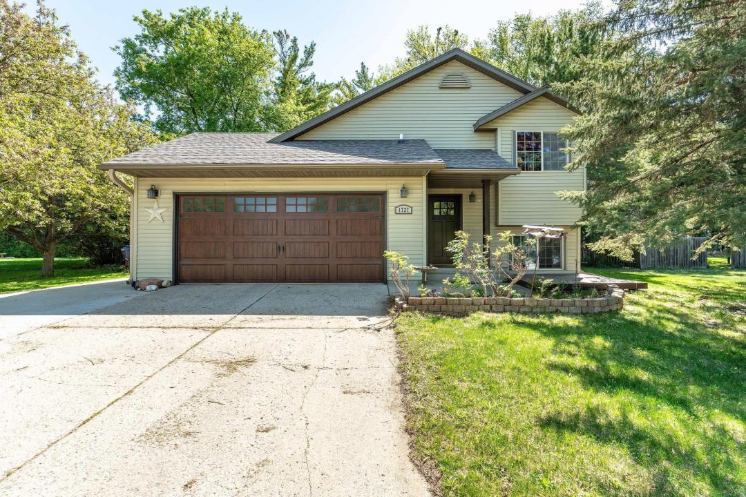 1727 S Mill Street, Fergus Falls, Minnesota 56537, Stati Uniti