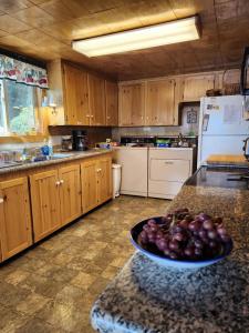 27713 Rocky Point Road A2, Klamath Falls, 奧勒崗州 97601, 美國