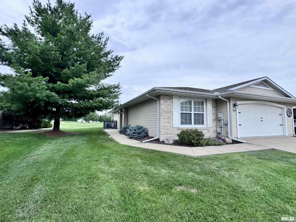 1111 HAWTHORN Ridge, Macomb, Illinois 61455, Estados Unidos