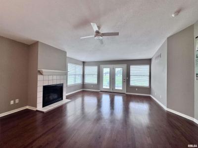 1111 HAWTHORN Ridge, Macomb, Illinois 61455, Estados Unidos