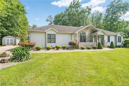 5537 Walnut Grove Circle, Struthers, Ohio 44471, Estados Unidos