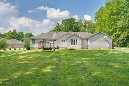 5537 Walnut Grove Circle, Struthers, Ohio 44471, Estados Unidos