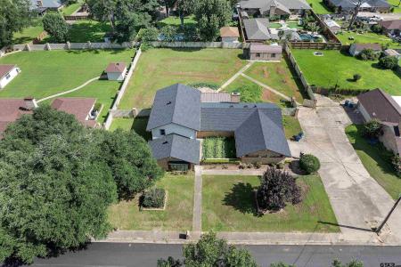 1404 Briarwood Trail, Henderson, Texas 75654, USA