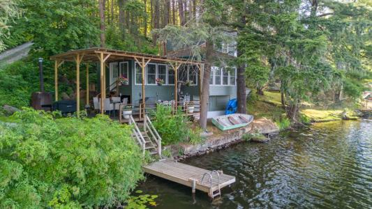 422 South Lake Drive, Columbia Cross Roads, Pennsylvania 16914, USA