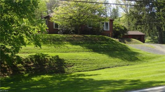 7517 Veterans Blvd, Chester, West Virginia 26034, USA